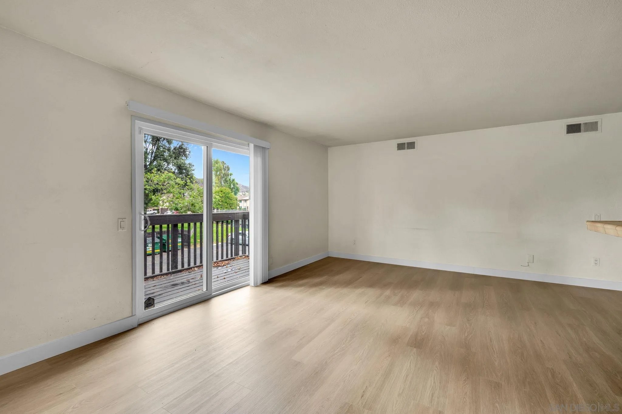 10210 Peaceful Ct