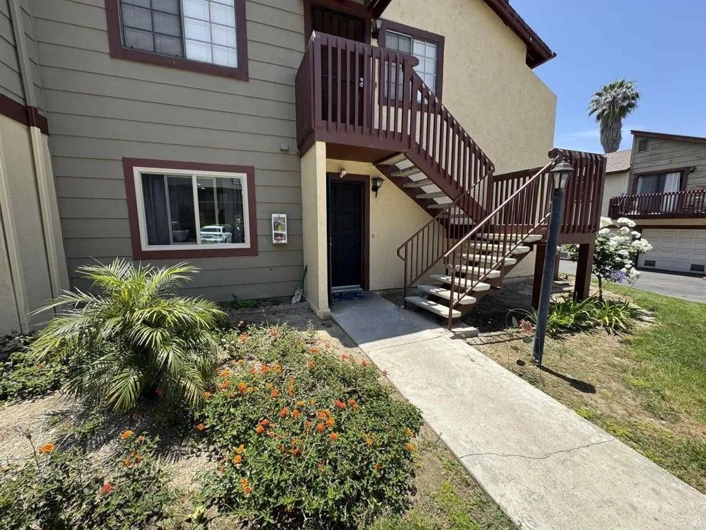 Photo of 847 Tamayo Drive, Chula Vista, CA 91910 (MLS # PTP2602891)