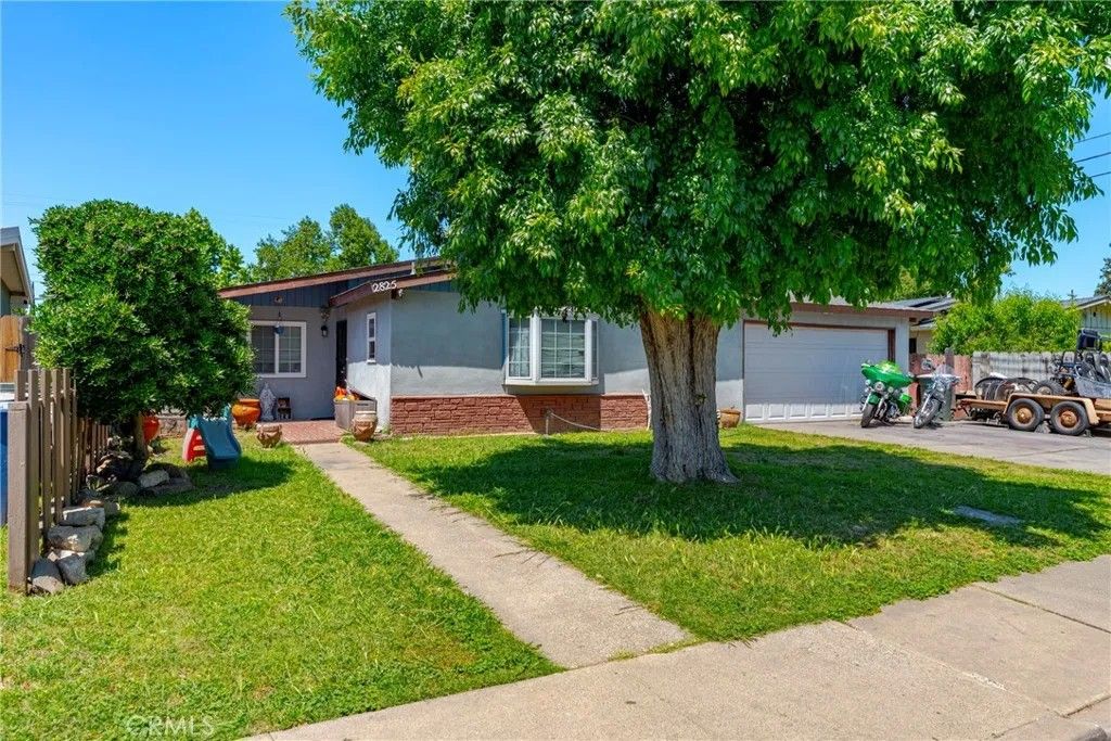 Photo of 2825 Green St, Merced, CA 95340 (MLS # MC26076339)