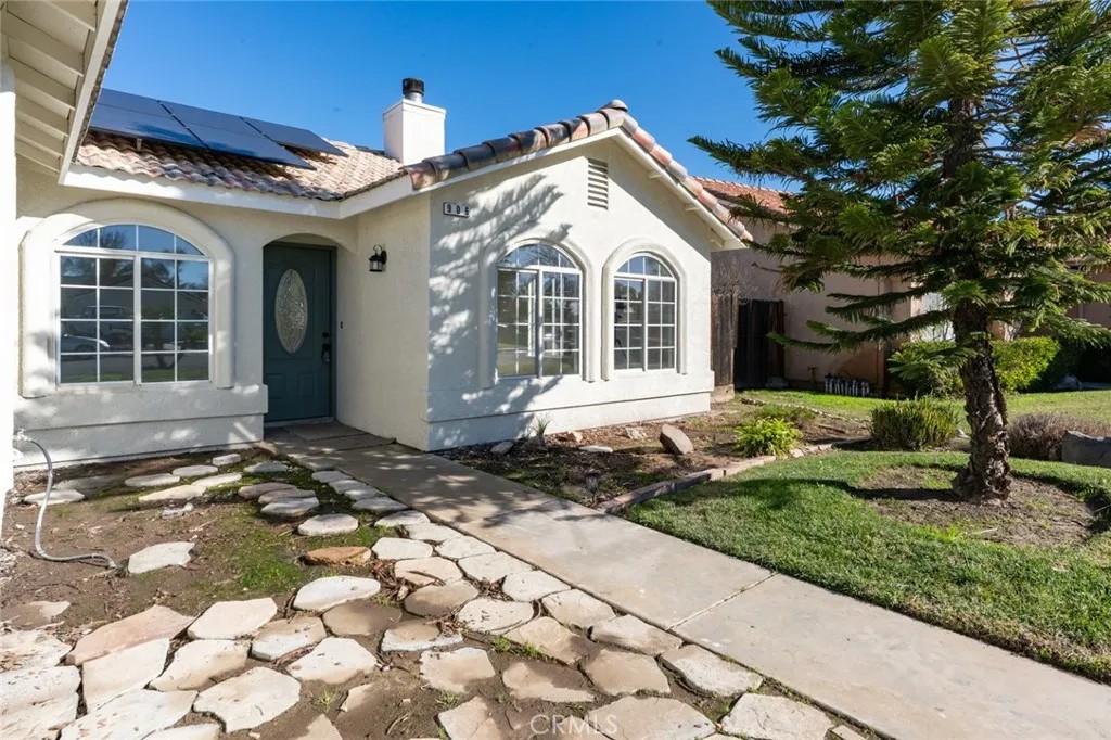 906 Don Medico Drive