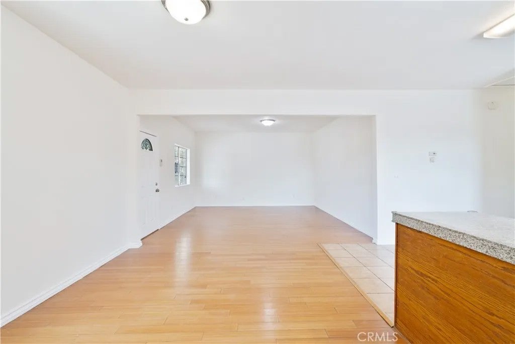 2325 Whittier