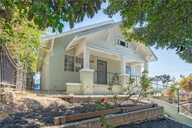 2325 Whittier, Los Angeles