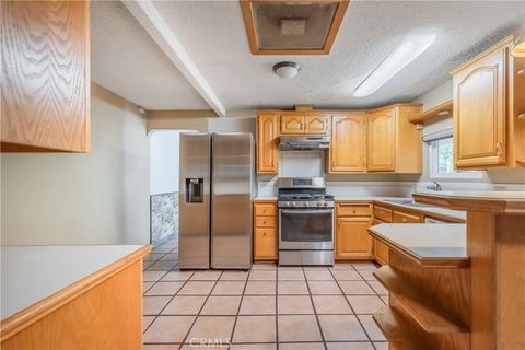 Tiny photo for 4008 Bandini Ave, Riverside, CA 92506 (MLS # PW25260890)