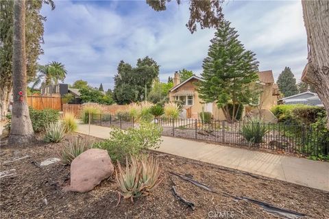 Tiny photo for 4008 Bandini Ave, Riverside, CA 92506 (MLS # PW25260890)