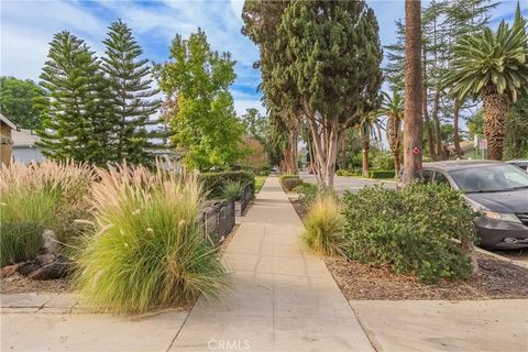 Tiny photo for 4008 Bandini Ave, Riverside, CA 92506 (MLS # PW25260890)