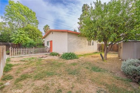 Tiny photo for 4008 Bandini Ave, Riverside, CA 92506 (MLS # PW25260890)