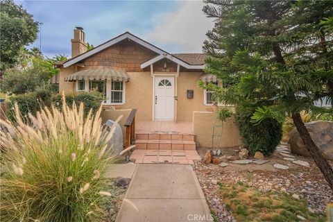 Photo of 4008 Bandini Ave, Riverside, CA 92506 (MLS # PW25260890)