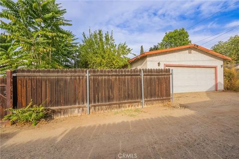 Tiny photo for 4008 Bandini Ave, Riverside, CA 92506 (MLS # PW25260890)