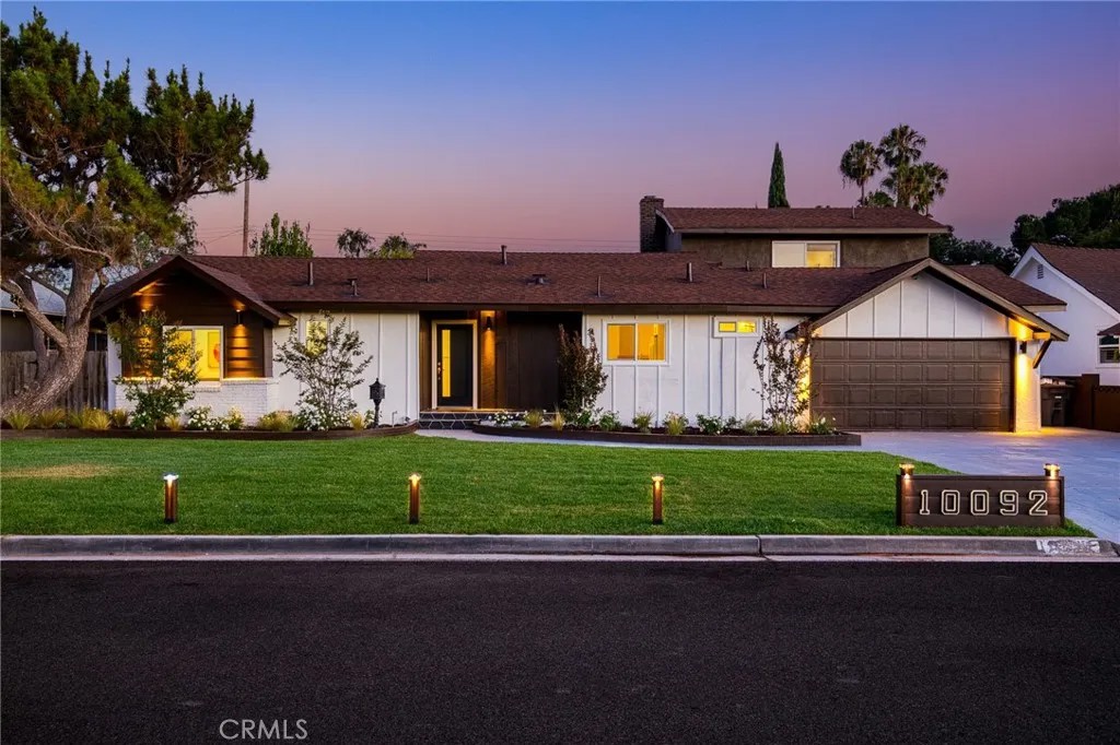 10092 Roselee Drive