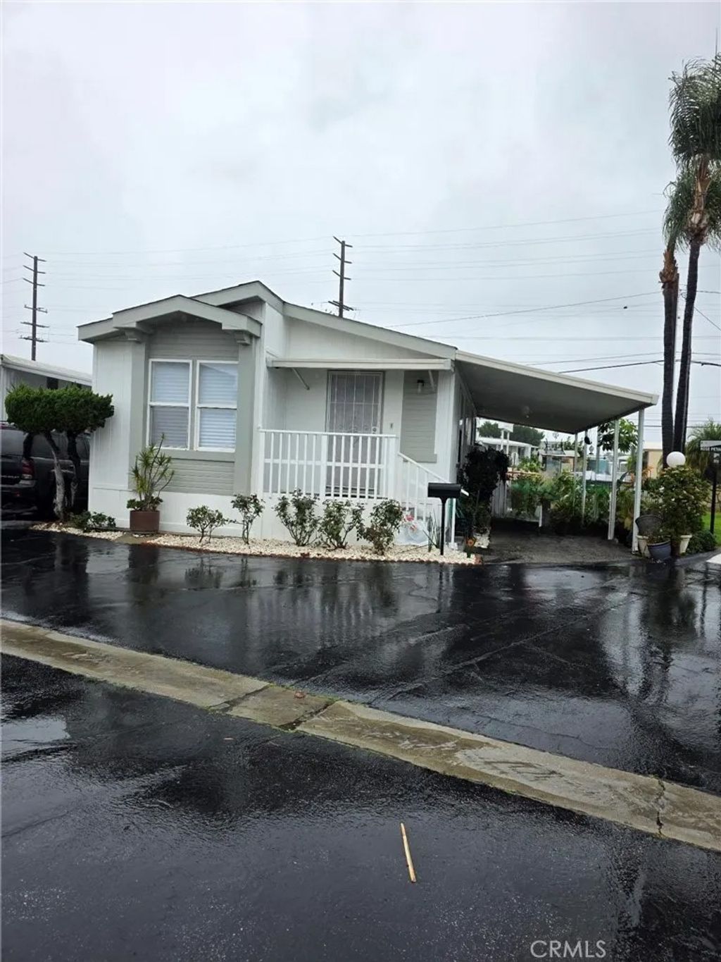 Photo of 17700 Western Ave #1, Gardena, CA 90248 (MLS # IV26039689)