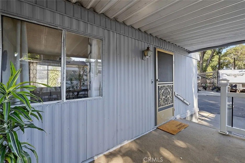 Photo of 300 E. Arbor Street #12, Long Beach, CA 90805 (MLS # SR25243877)