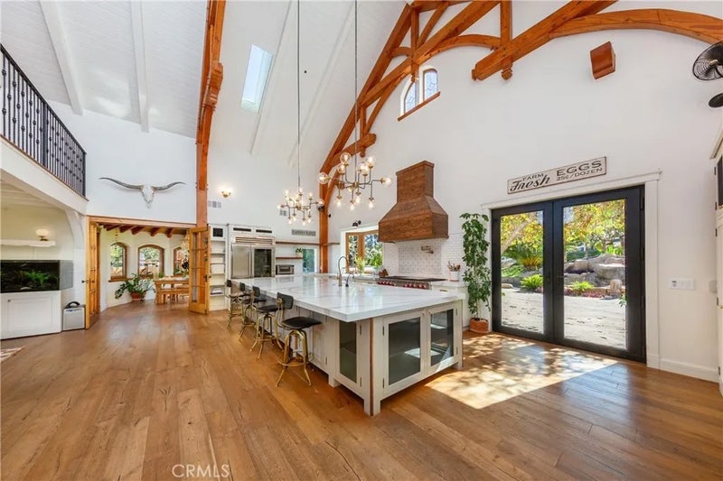 85 Saddlebow Road