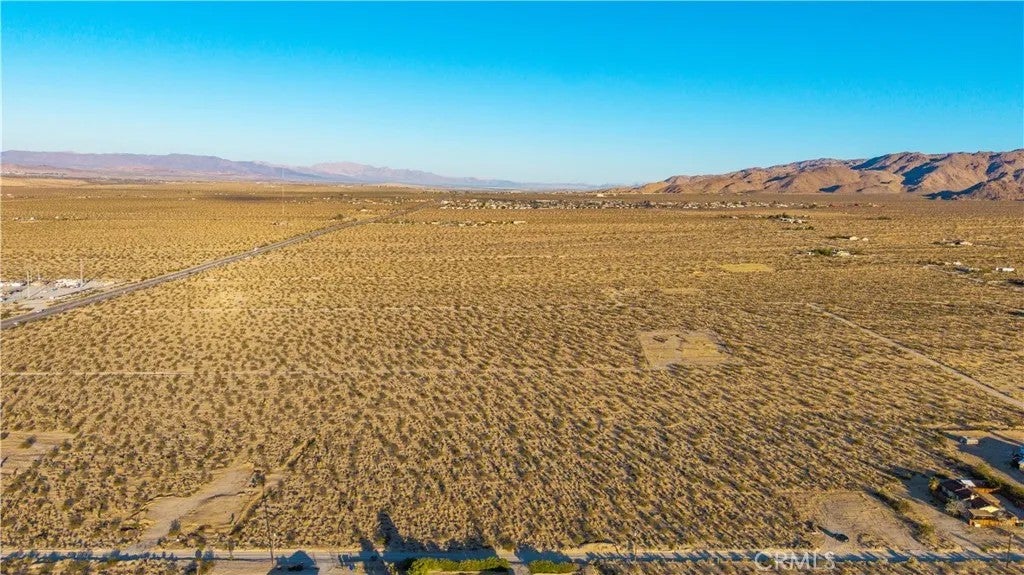 Photo of 6667 Peterson, 29 Palms, CA 92277 (MLS # JT26209159)