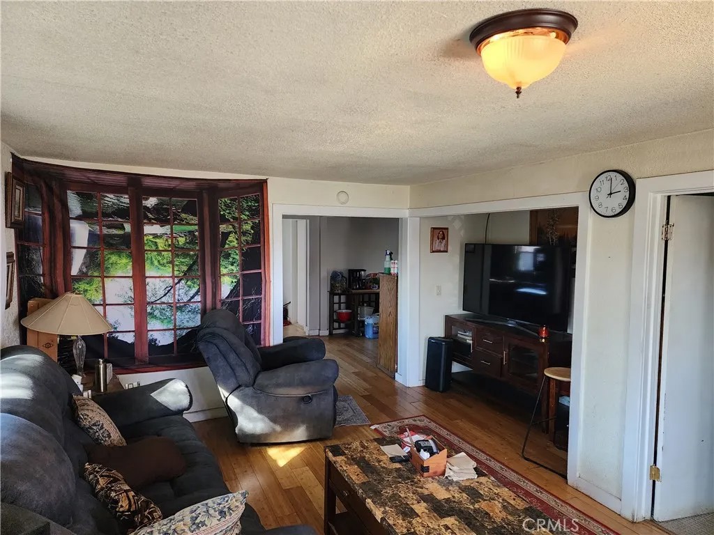 2152 Greenville