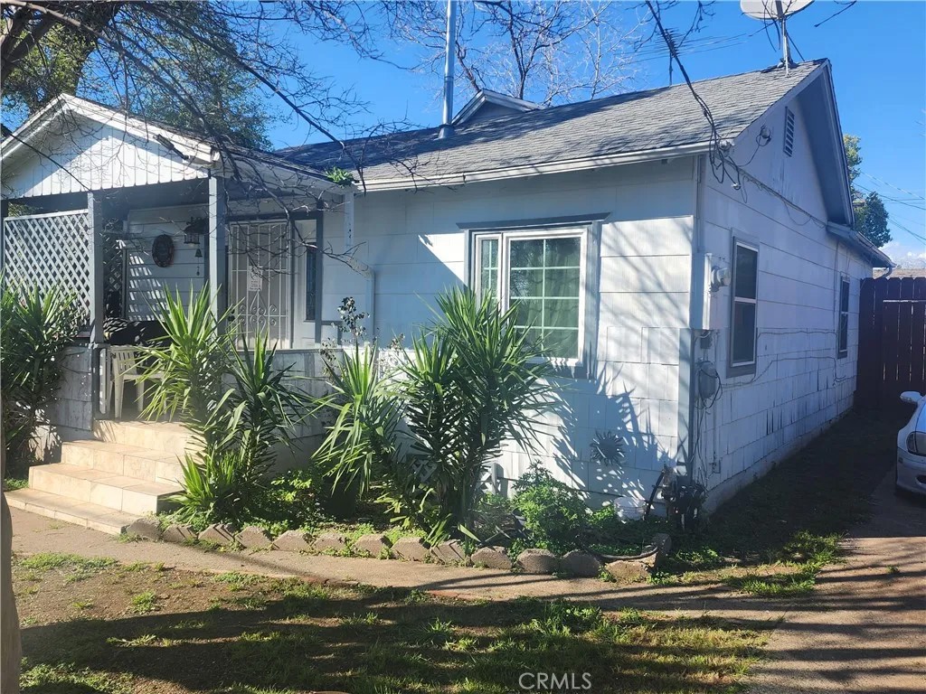 2152 Greenville