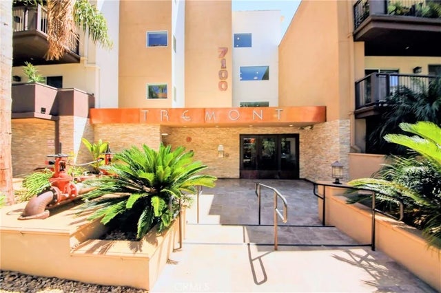 7100 Alvern Street 402 #402, Los Angeles