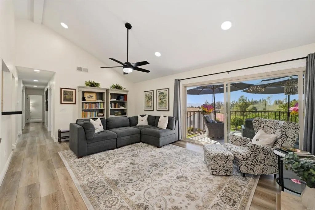 Photo of 12627 Paseo Del Verano #61, San Diego, CA 92128 (MLS # NDP2605853)