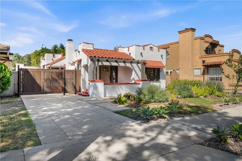 321 Drake Avenue