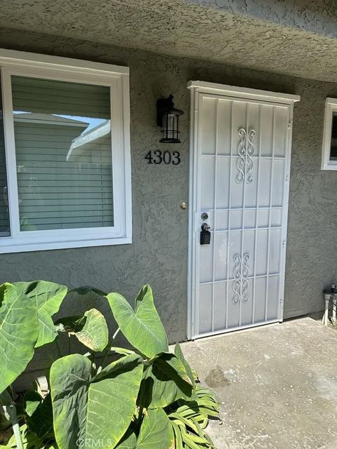 Photo of 4301 Farquhar Ave, Los Alamitos, CA 90720 (MLS # PW25252522)