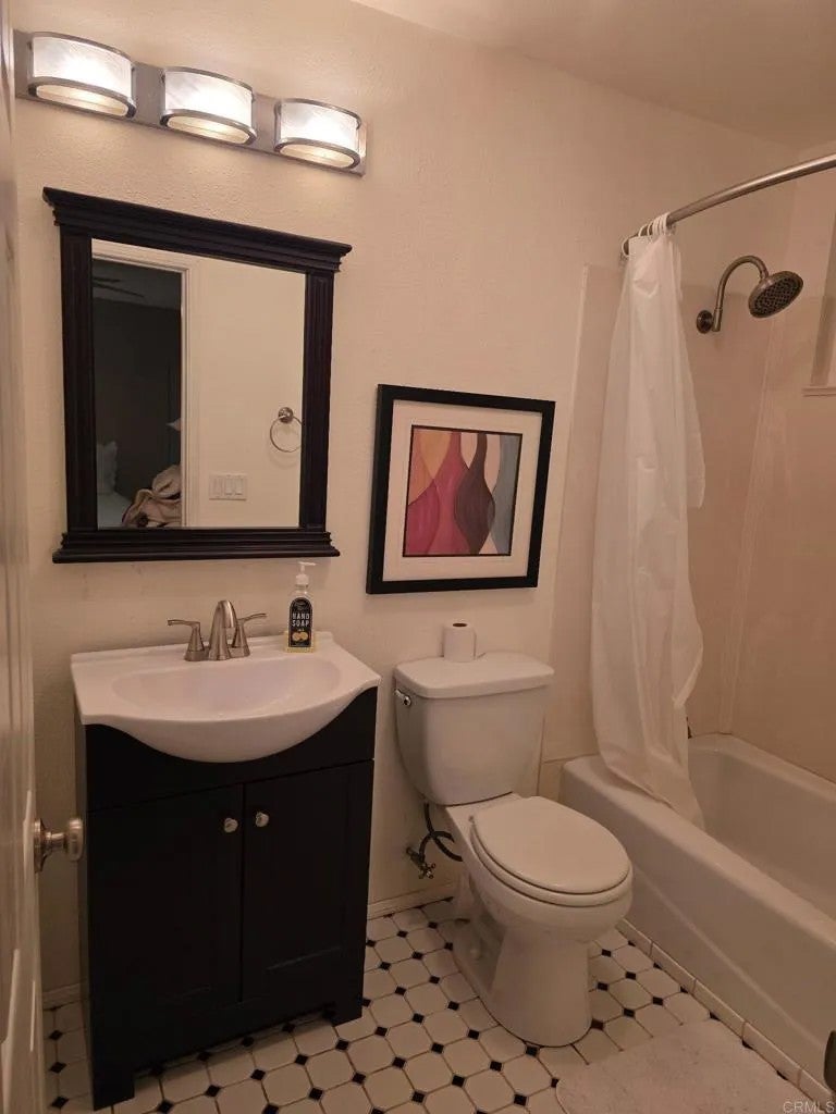 Photo of 19147 Las Encinas Drive, Ramona, CA 92065 (MLS # NDP2601809)