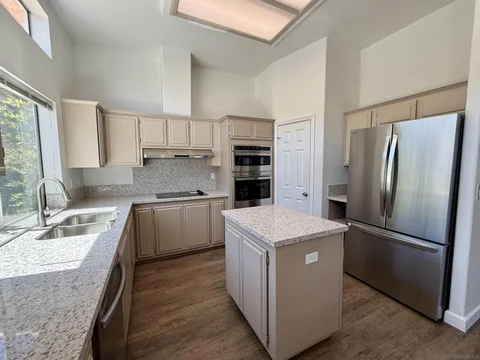 MLS: 260012341
