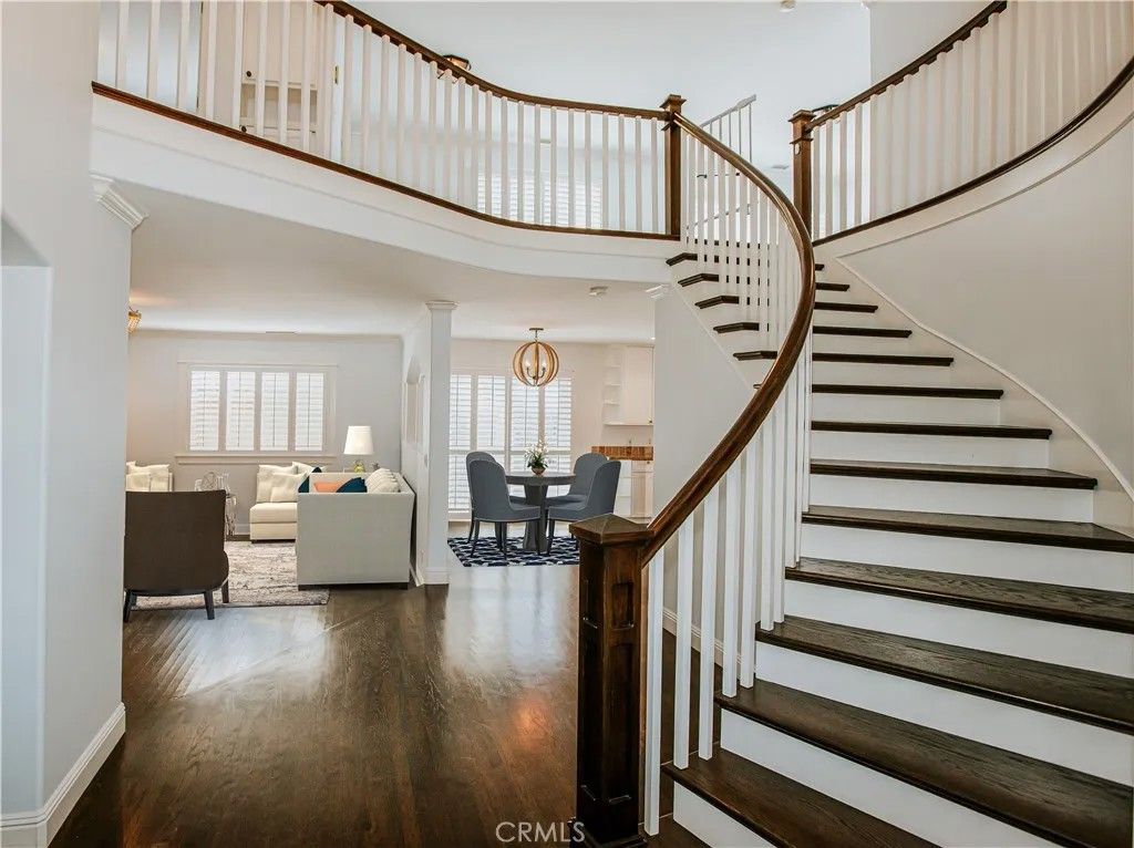 Photo of 824 17th Street, Hermosa Beach, CA 90254 (MLS # SB25273047)