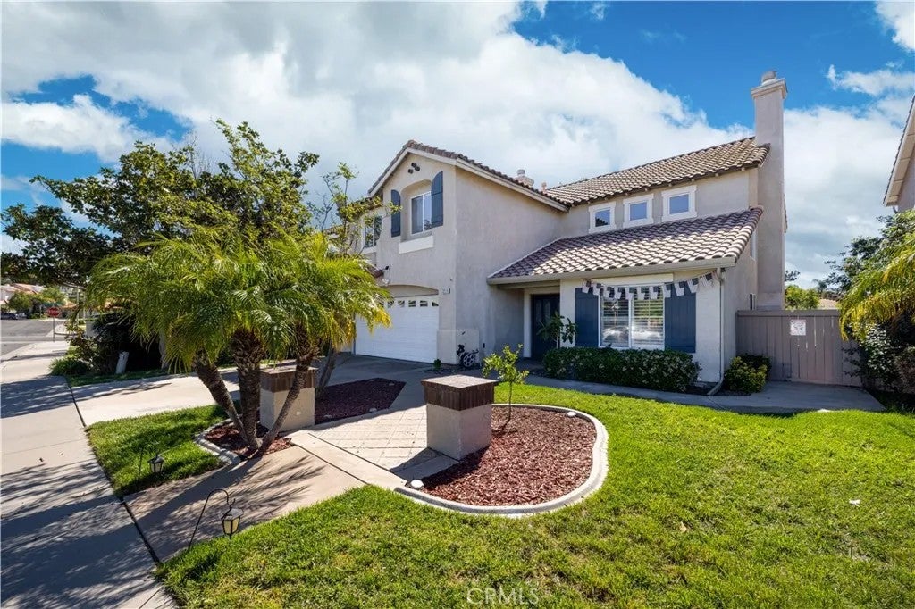 Photo of 32119 Corte Bonilio, Temecula, CA 92592 (MLS # WS26111372)