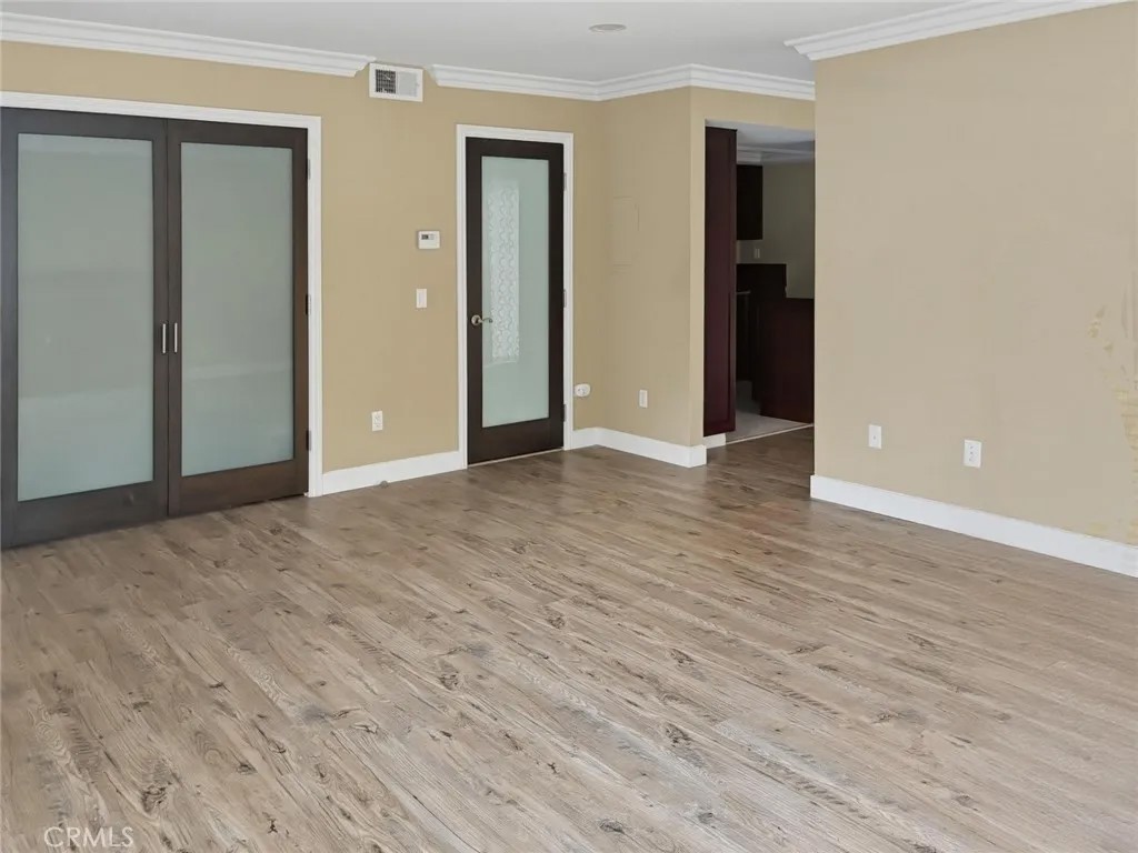 18408 Hatteras 19