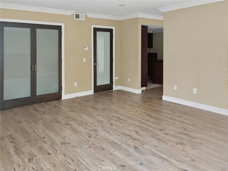 18408 Hatteras 19