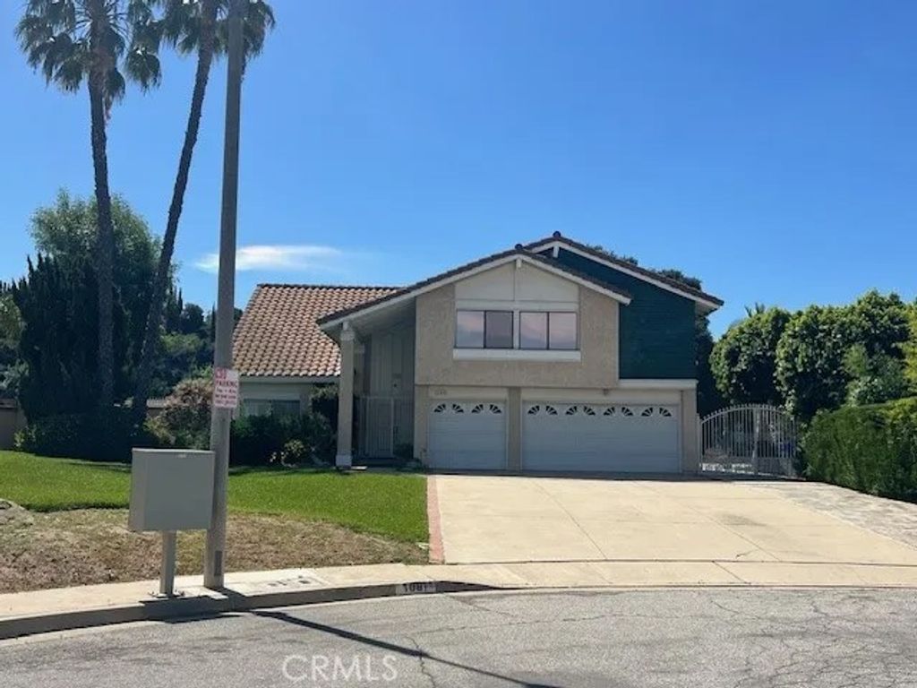 Photo of 108 Buckboard Cir, West Covina, CA 91791 (MLS # PW26091599)