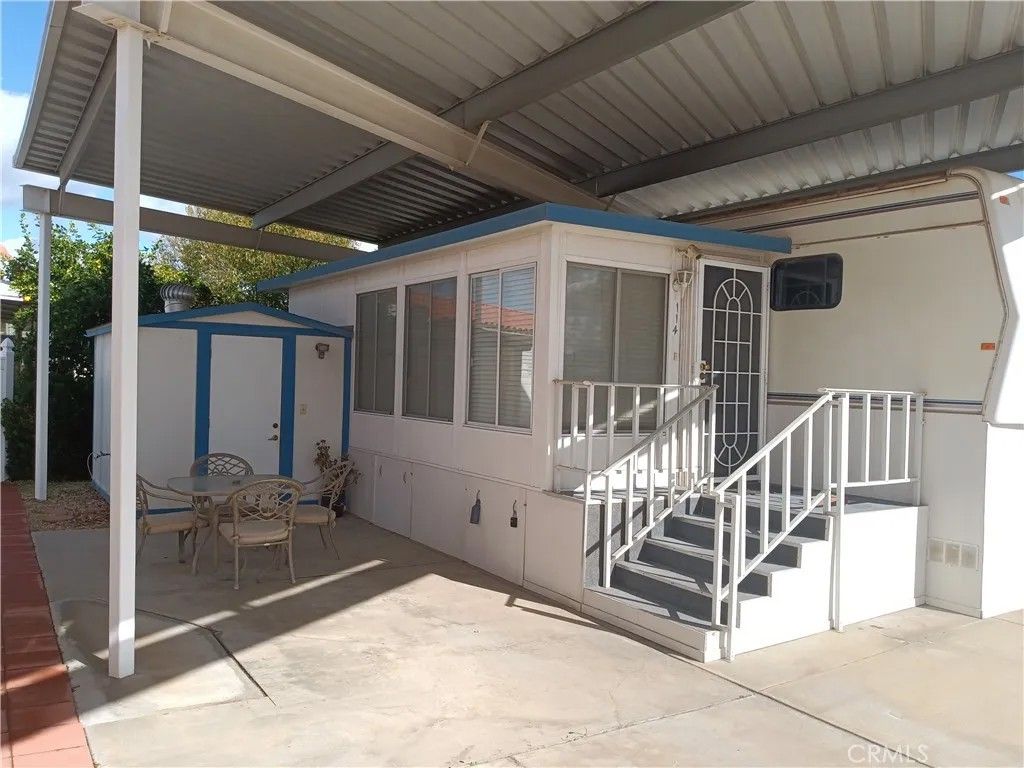 Photo of 1295 S Cawston Ave, Hemet, CA 92545 (MLS # PW25279347)