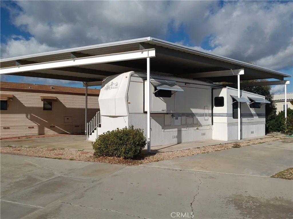 Photo of 1295 S Cawston Ave, Hemet, CA 92545 (MLS # PW25279347)