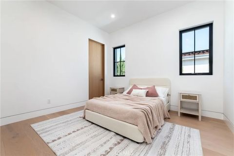 Tiny photo for 16749 Addison St, Encino, CA 91436 (MLS # BB25275435)