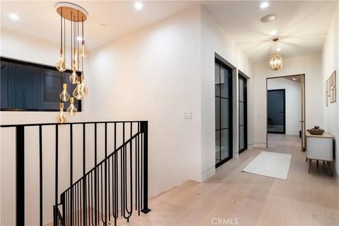 Tiny photo for 16749 Addison St, Encino, CA 91436 (MLS # BB25275435)