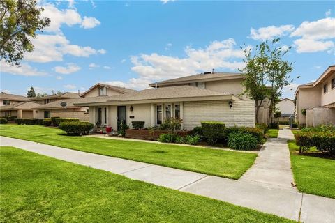 Photo of 211 Doverfield Dr, Placentia, CA 92870 (MLS # OC26072667)