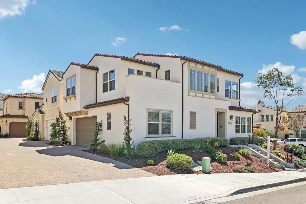 Photo of 1006 Camino Marcela, Chula Vista, CA 91913 (MLS # NDP2602667)