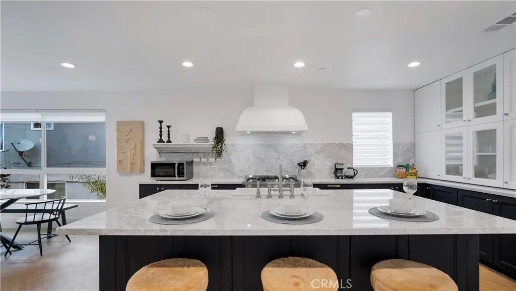 Photo of 1351 Seward #1/2, Los Angeles, CA 90028 (MLS # WS26014367)