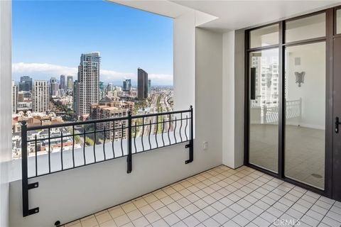 Tiny photo for 700 W Harbor Drive #2301, San Diego, CA 92101 (MLS # PW25084327)