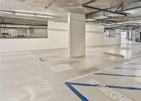 Tiny photo for 700 W Harbor Drive #2301, San Diego, CA 92101 (MLS # PW25084327)