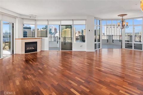 Tiny photo for 700 W Harbor Drive #2301, San Diego, CA 92101 (MLS # PW25084327)