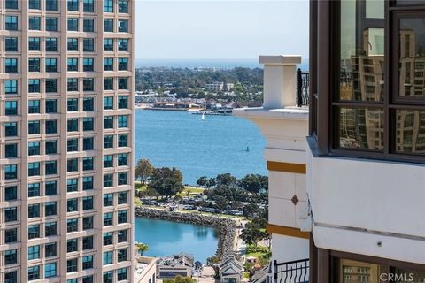 Tiny photo for 700 W Harbor Drive #2301, San Diego, CA 92101 (MLS # PW25084327)