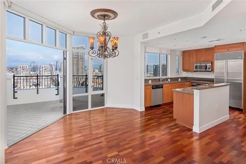 Tiny photo for 700 W Harbor Drive #2301, San Diego, CA 92101 (MLS # PW25084327)
