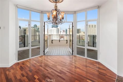 Tiny photo for 700 W Harbor Drive #2301, San Diego, CA 92101 (MLS # PW25084327)
