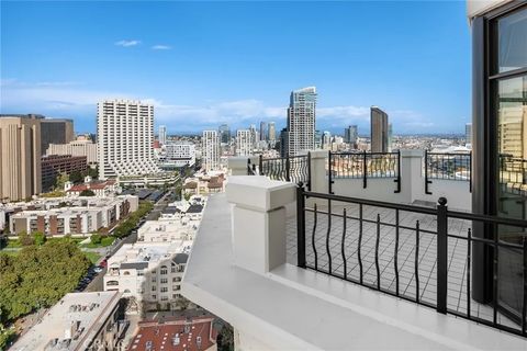 Tiny photo for 700 W Harbor Drive #2301, San Diego, CA 92101 (MLS # PW25084327)