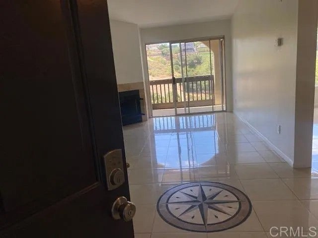 7190 Shoreline 6307