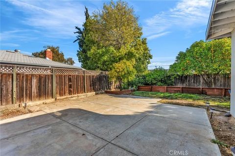Tiny photo for 3160 Meadowbrook Drive, Concord, CA 94519 (MLS # FR25247338)