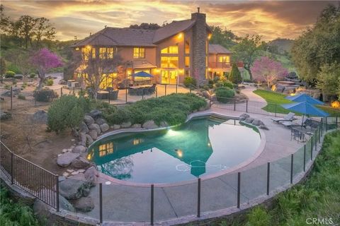 Photo of 16115 Deer Path, Clovis, CA 93619 (MLS # FR26055061)