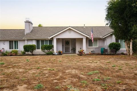 Photo of 710 Crystal Way, Nipomo, CA 93444 (MLS # PI25275322)