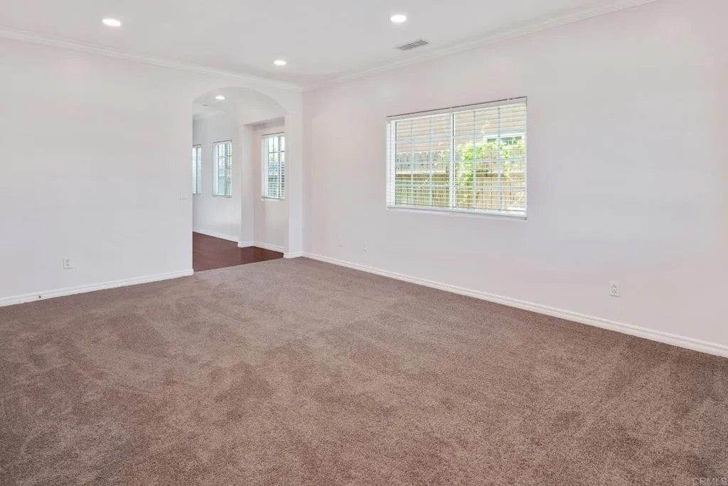 1249 Elm Avenue