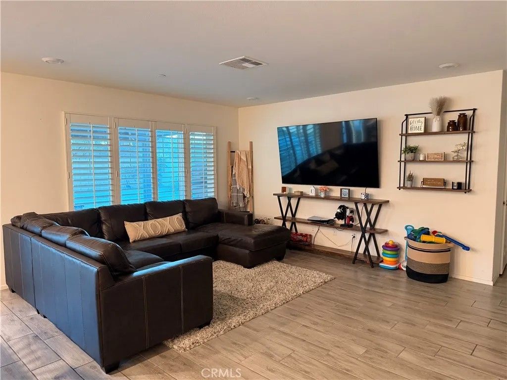 Photo of 28481 Pear Blossom Ln, Moreno Valley, CA 92555 (MLS # HD26045051)